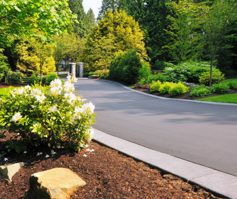 Création d’Allée sur Mesure à Andernos : Donnez du Style à Vos Extérieurs