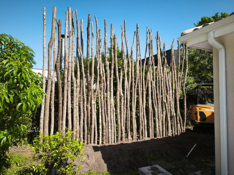 Pose de Piquets de Parc à Huîtres (Pignotes) et Piquets d’Acacia – Lège-Cap-Ferret, Le Porge, Lacanau