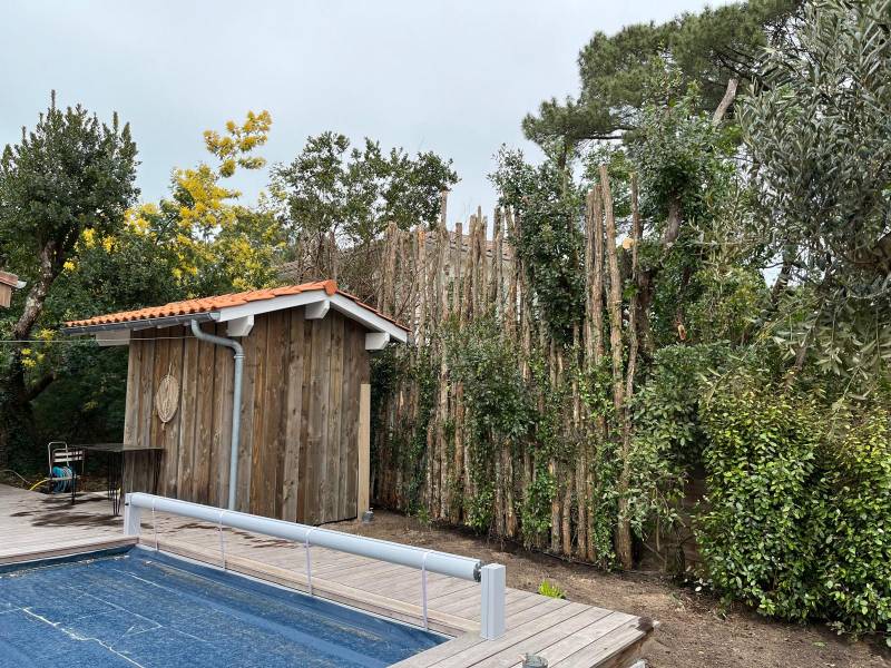 Pose de Clôtures en Tout Genre sur le Bassin d’Arcachon – Jardinerie Delbard Le Porge