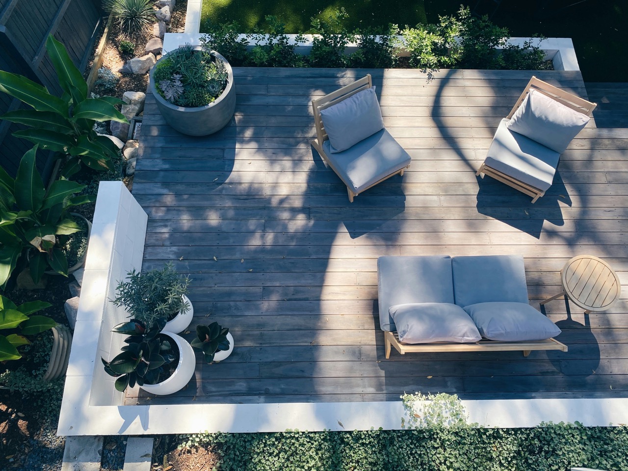 Comment aménager sa terrasse pour profiter de l’été au Cap Ferret et alentours ?